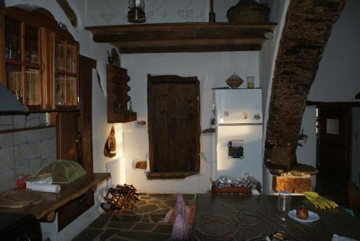 Afrodite'S House-Restaurated Oil Factory Αγιά Εξωτερικό φωτογραφία