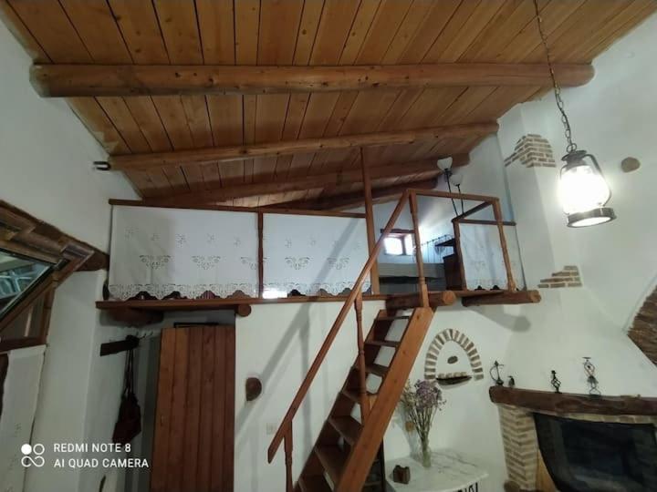 Afrodite'S House-Restaurated Oil Factory Αγιά Εξωτερικό φωτογραφία