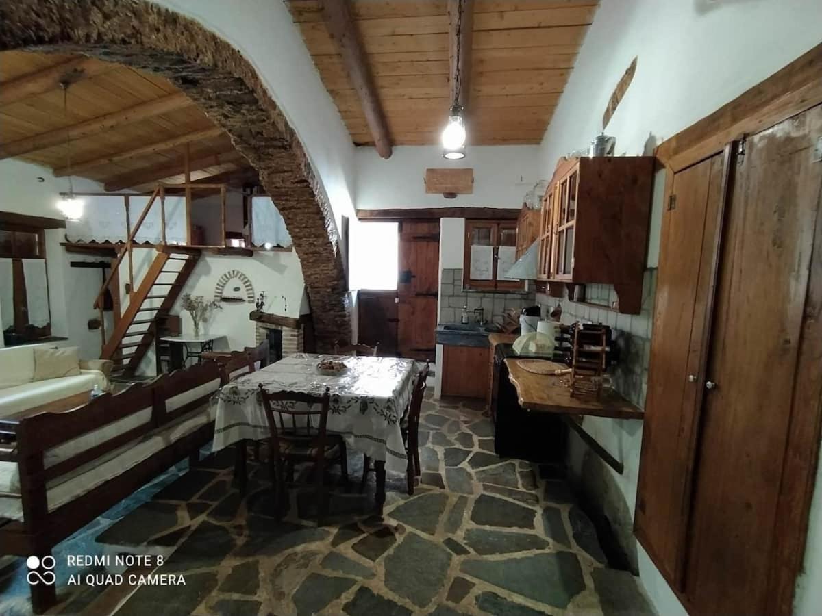 Afrodite'S House-Restaurated Oil Factory Αγιά Εξωτερικό φωτογραφία
